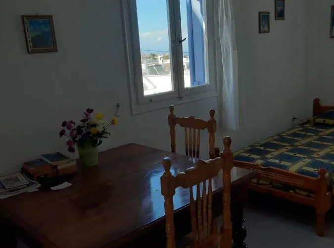 卡捷琳娜卡费里公寓 * 菲罗斯特法尼