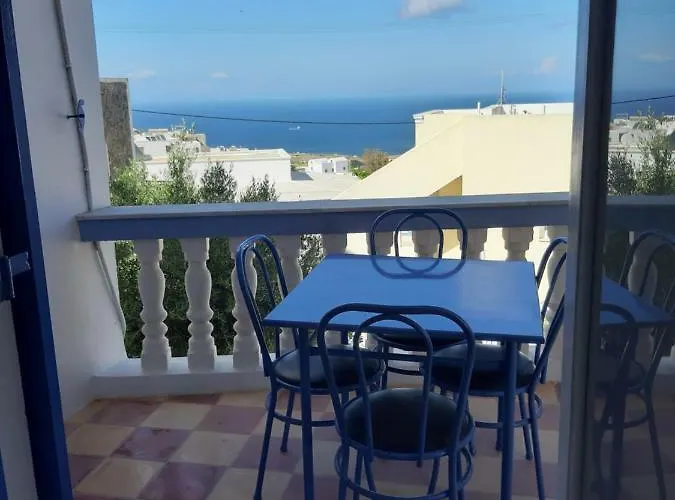 Katerina Kafieri * Firostefani